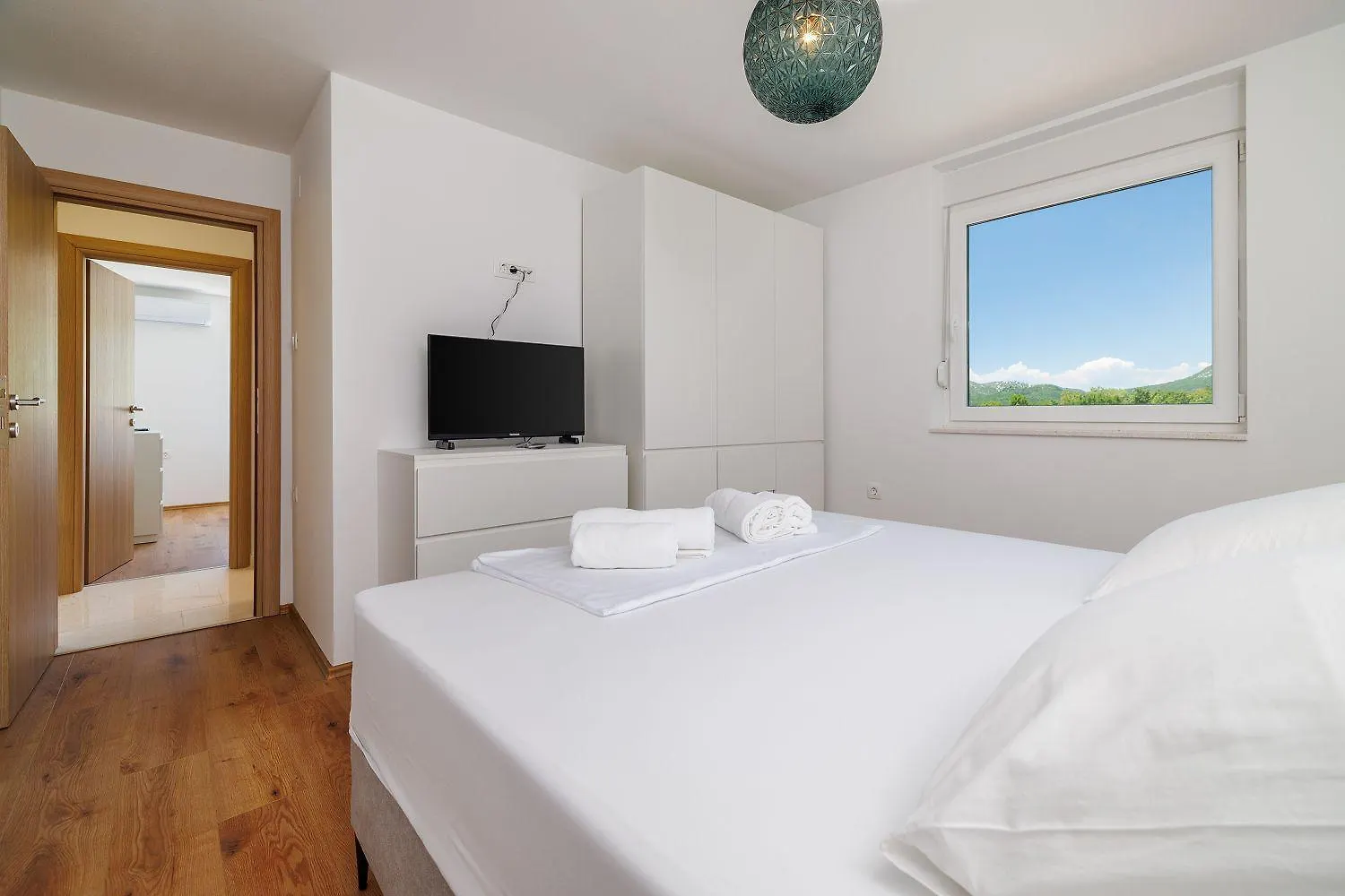 Atemberaubende Villa Mit Whirlpool, Privatpool, Aussendusche, Fitnessraum, Waschmaschine Tribalj  0*, Tribalj (Primorsko-Goranska)
