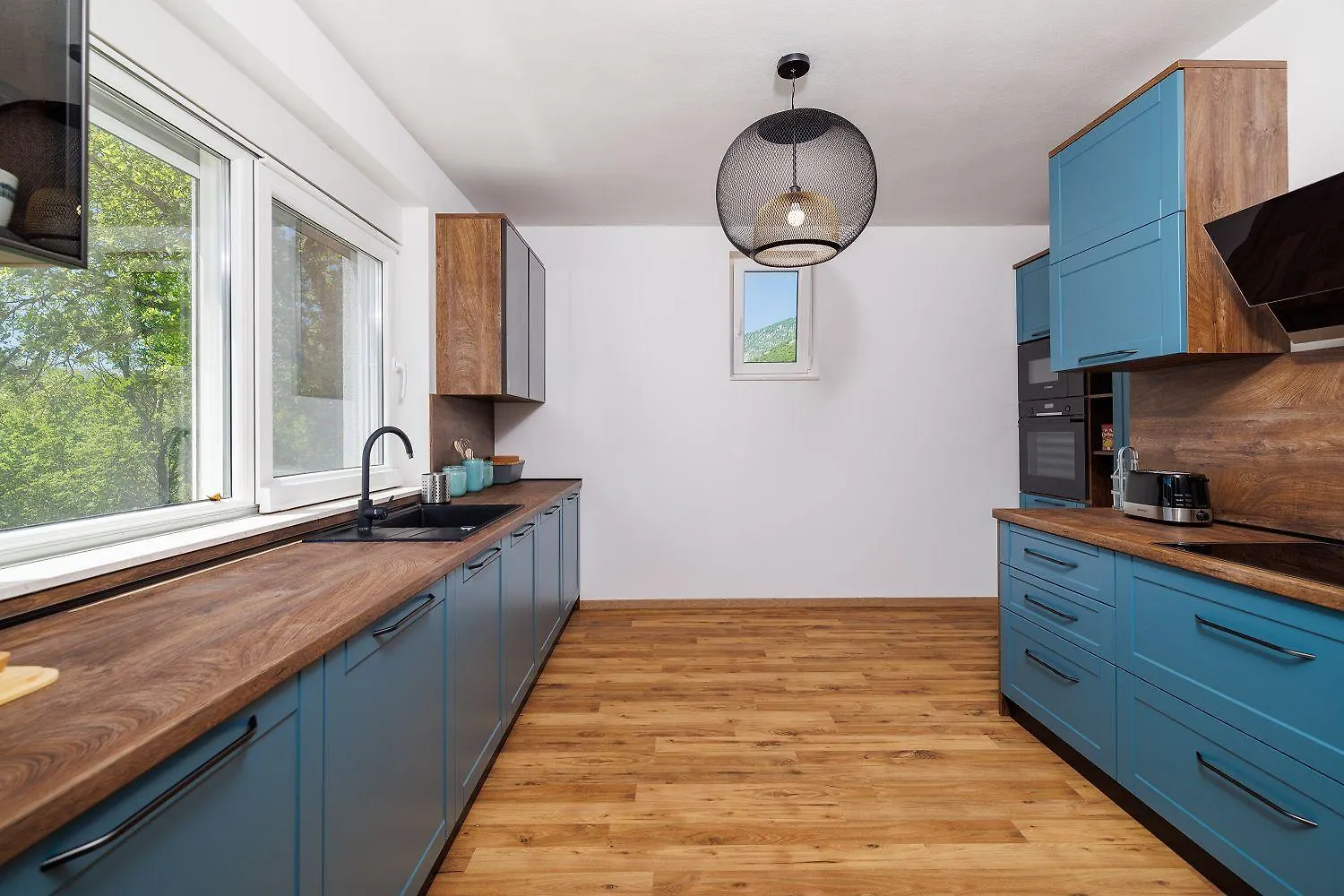 Atemberaubende Villa Mit Whirlpool, Privatpool, Aussendusche, Fitnessraum, Waschmaschine Tribalj  Holiday home